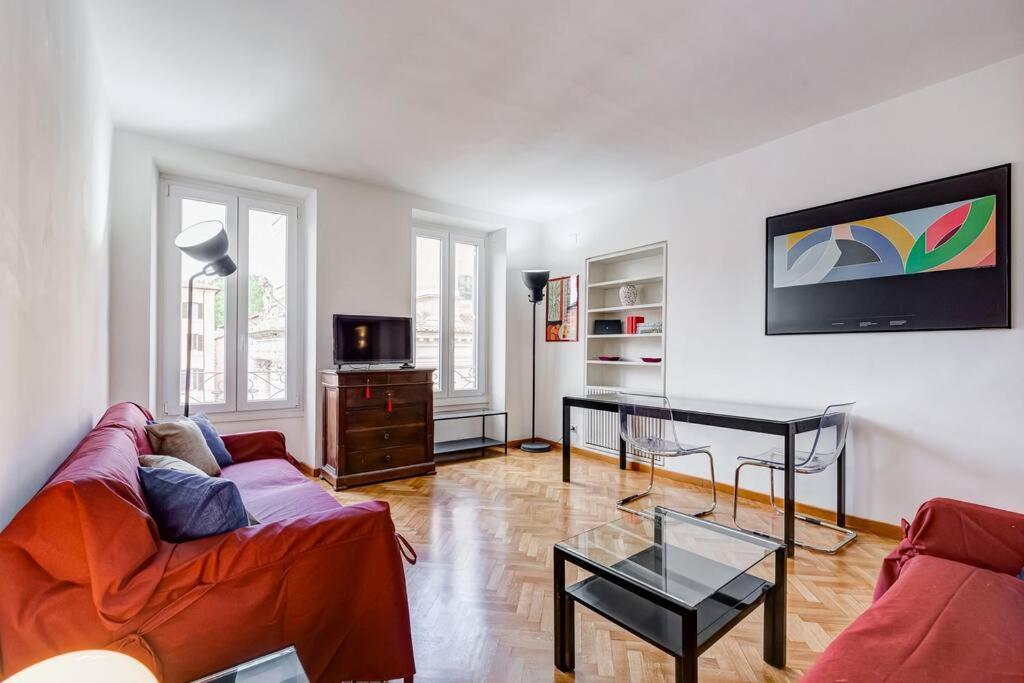 Luminous Apartment Few Steps From Piazza Navona Exterior photo