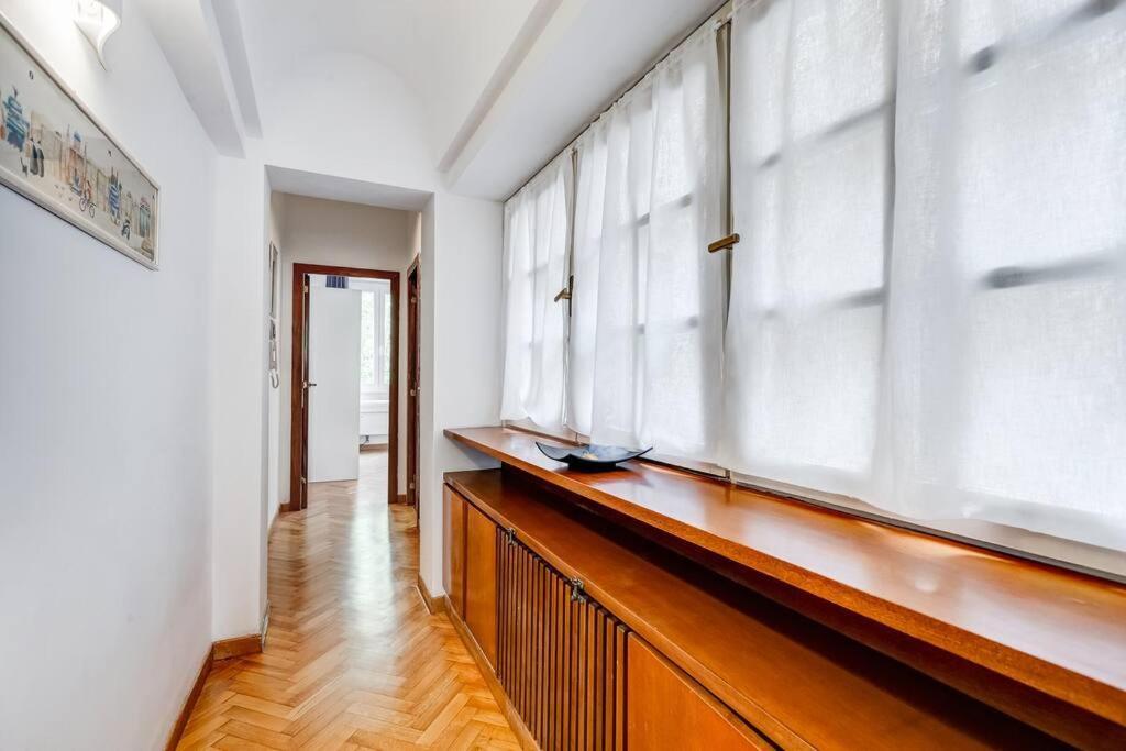 Luminous Apartment Few Steps From Piazza Navona Exterior photo